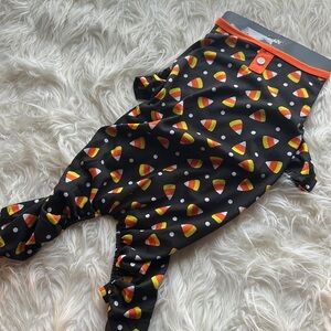 Halloween candy corn pet outfit
